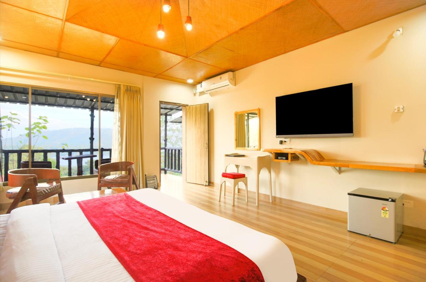 La Nicholas Lake View By Summit Hotels Σιλόνγκ Εξωτερικό φωτογραφία